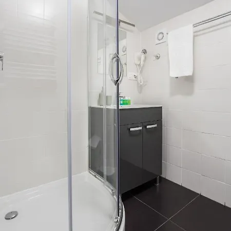 Pod Warszawa Z Sauna * Raszyn